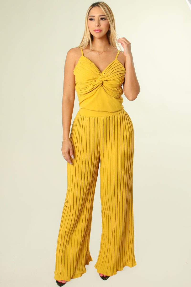 Pleated top and pants sent