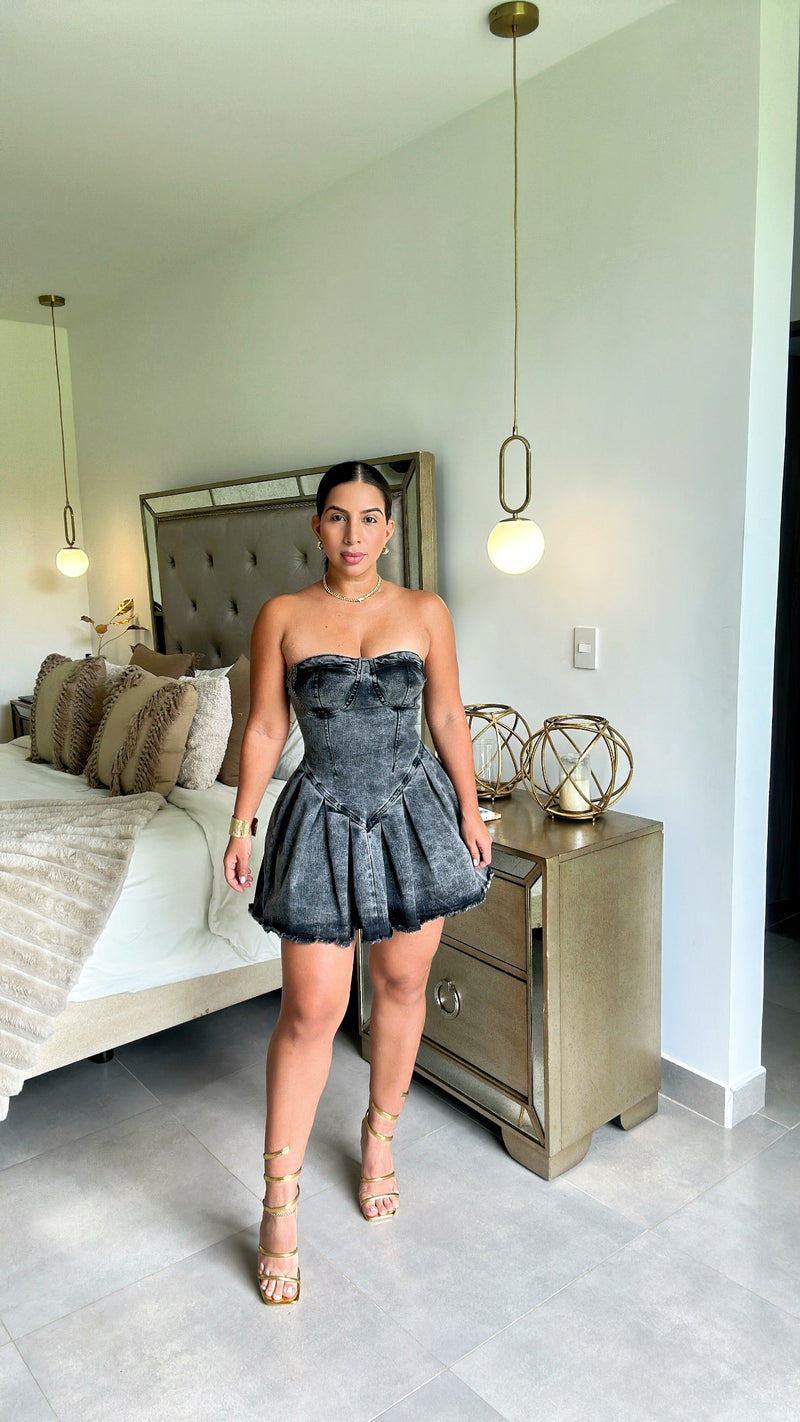 A line Black denim dress Rosas Negras Boutique A line Black denim dress Rosas Negras Boutique