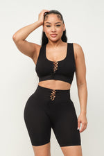 Black Detail Seamless Set