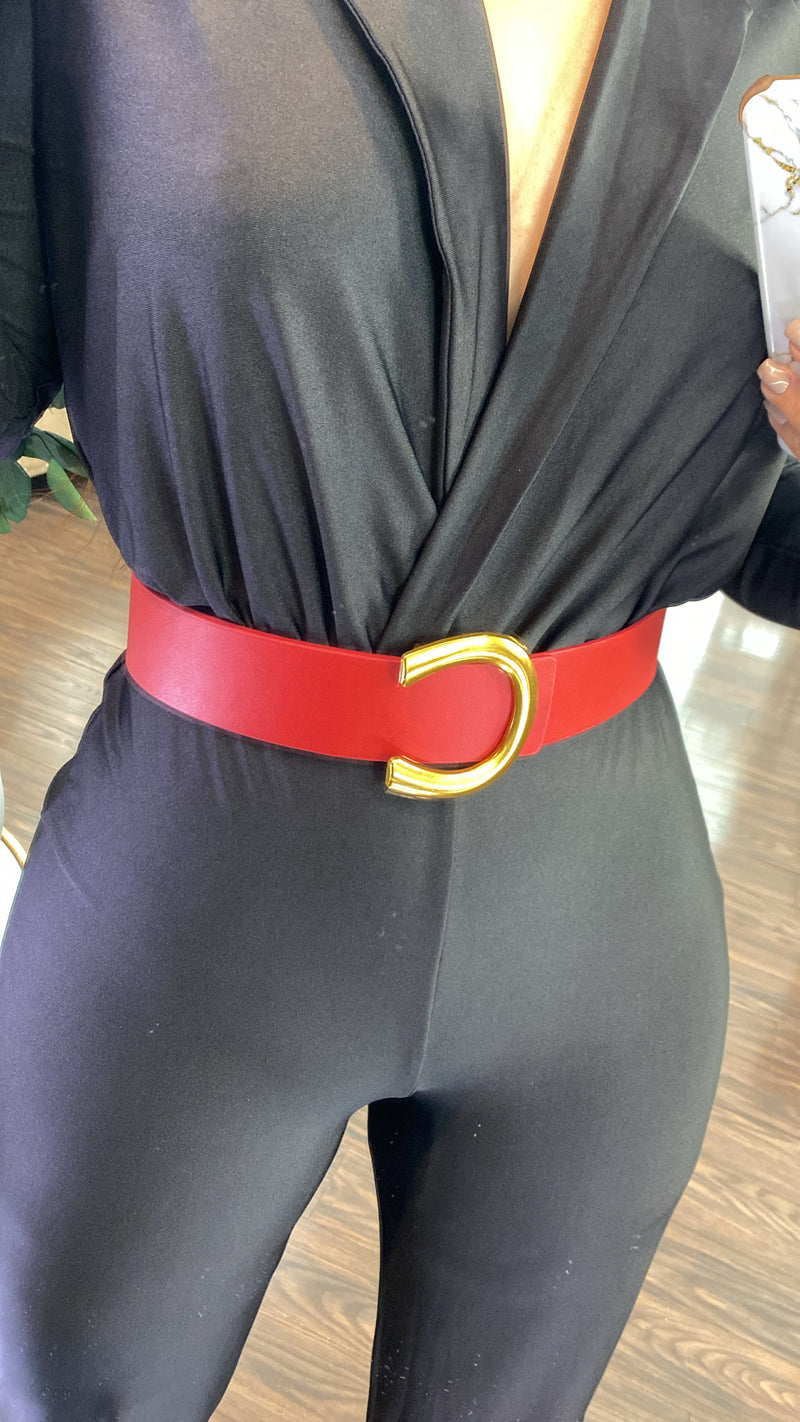 Red buckle belt